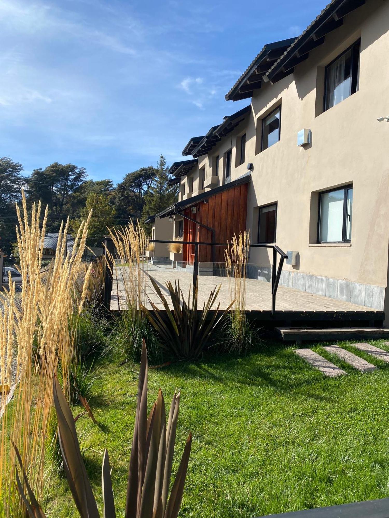 Complejo Quillaipe Apart Suite Сан-Карлос-де-Барілоче Екстер'єр фото